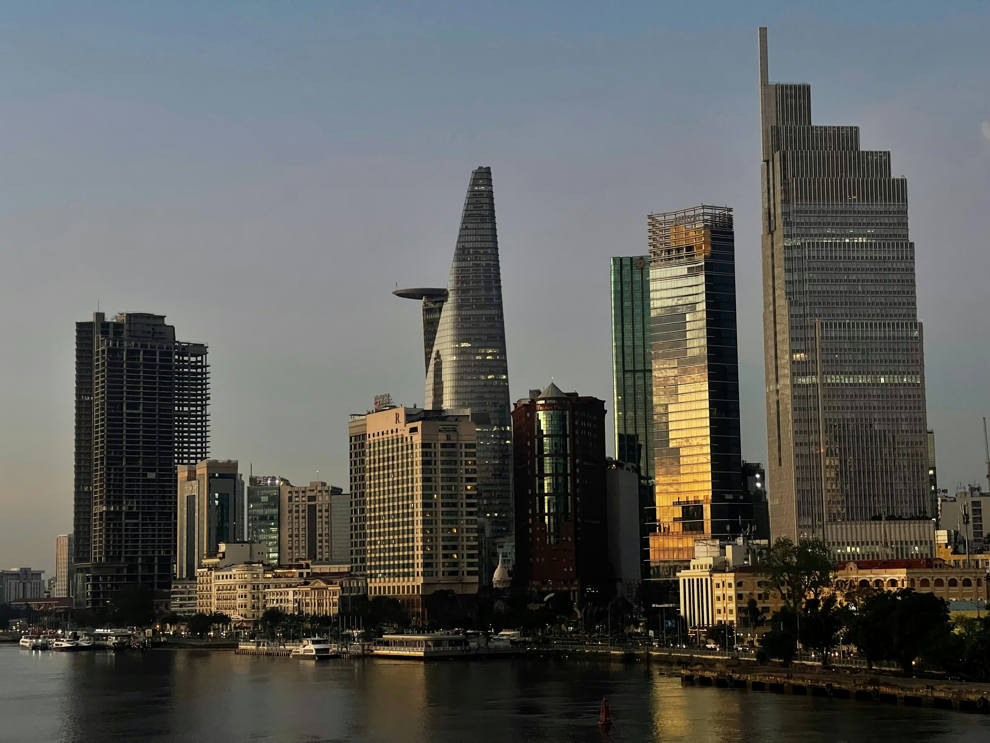 Vietnam's Labor Market in 2026: Hiring Hotspots and Talent Shifts